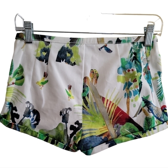 G. Kero Paris Floral Beach Shorts 36 or Size US 4 - Picture 2 of 7